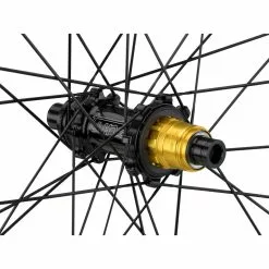 Tune Race 23 Endurance Boost Disc Center Lock 29" Laufradsatz -Fulcrum-Laden 377798