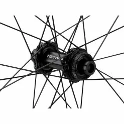 Newmen Evolution SL X.R.25 FADE Disc Center Lock 28" Laufradsatz -Fulcrum-Laden 387562