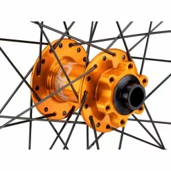 HOPE Pro 4 + Fortus 26 Disc 6-Loch 29" Boost Laufradsatz 36 HOPE Pro 4 + Fortus 26 Disc 6-Loch 29" Boost Laufradsatz -Fulcrum-Laden 395320