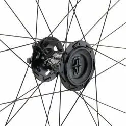 E-thirteen XCX Race IW24 Carbon Boost 29" Laufradsatz 12 E-thirteen XCX Race IW24 Carbon Boost 29" Laufradsatz -Fulcrum-Laden 400584