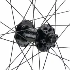 Tune Race 25 Boost Disc 6-Loch 29" Laufradsatz -Fulcrum-Laden 451151