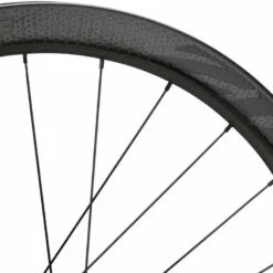 ZIPP 303 Firecrest® Carbon Clincher Tubeless Disc 6-Loch Laufrad -Fulcrum-Laden 346583