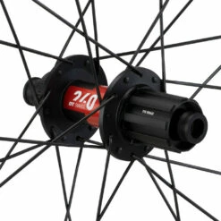 GR40 Disc Center Lock Carbon 28" Laufradsatz 10 GR40 Disc Center Lock Carbon 28" Laufradsatz -Fulcrum-Laden 379533