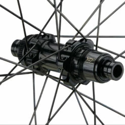 Forty Five Disc Center Lock Carbon 28" Laufradsatz -Fulcrum-Laden 386758