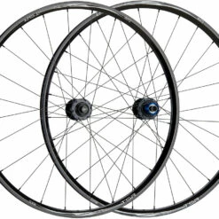 Tune TSR22 Disc Center Lock 28" Laufradsatz Modell 2021