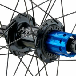 Tune TSR22 Disc Center Lock 28" Laufradsatz Modell 2021 -Fulcrum-Laden 388791