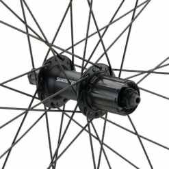 Urban Acera V-Brake DT Swiss 535 28" Laufradsatz 17 Urban Acera V-Brake DT Swiss 535 28" Laufradsatz -Fulcrum-Laden 396793