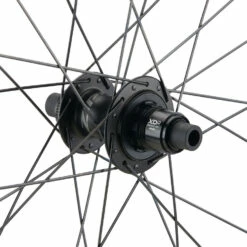 ZIPP 101 XPLR Carbon Tubeless Disc Center Lock Laufradsatz 12 ZIPP 101 XPLR Carbon Tubeless Disc Center Lock Laufradsatz -Fulcrum-Laden 421486