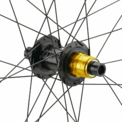 Tune Crosser Carbon Endurance Disc Center Lock 28" Laufradsatz -Fulcrum-Laden 430949