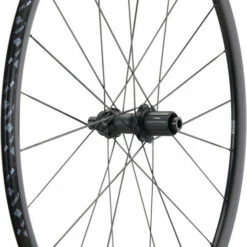 Dt-swiss P 1800 SPLINE 23 Disc Center Lock 28" Laufradsatz 10 Dt-swiss P 1800 SPLINE 23 Disc Center Lock 28" Laufradsatz -Fulcrum-Laden 448240