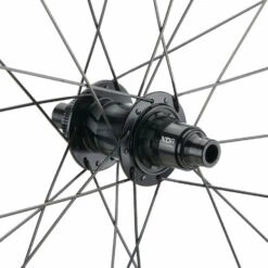 ZIPP 303 S Carbon Tubeless Disc Center Lock Laufradsatz -Fulcrum-Laden 475252